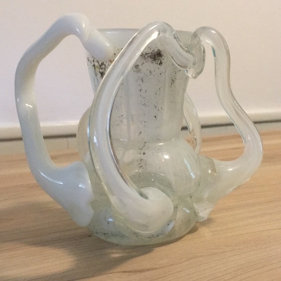 5” tall Handblown vintage one-of-a-kind white milky clear metal fleck heavy vase - Picture 12 of 17